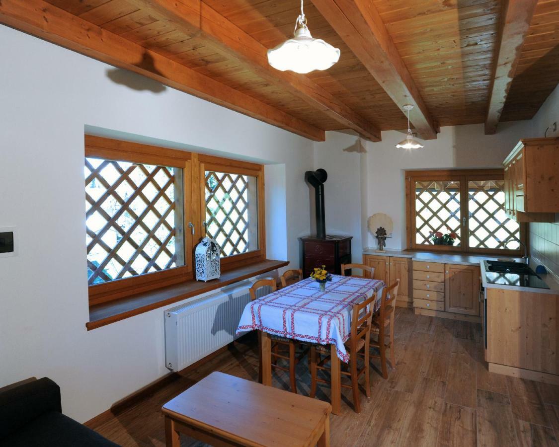 Albergo Diffuso Равасклетто Экстерьер фото